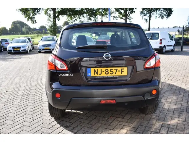 Nissan QASHQAI 1.6 Visia 2013 Benzine 5