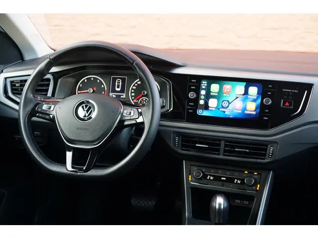 Volkswagen Polo 1.0 TSI Comfortline 2021 Benzine 15
