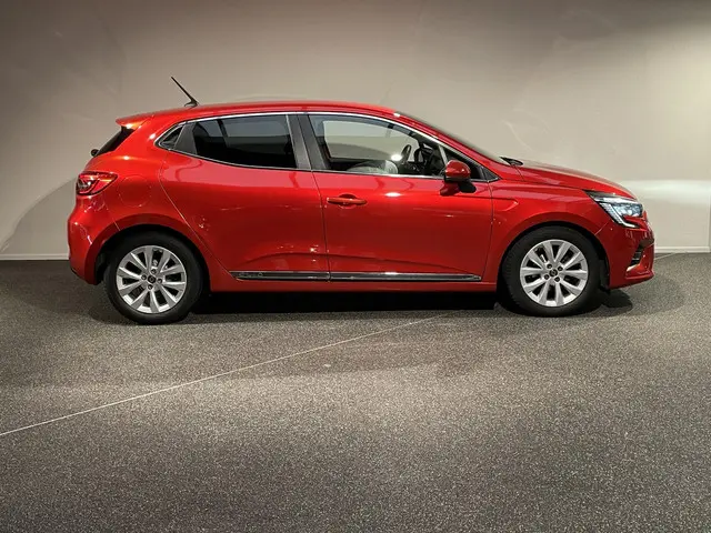 Renault Clio 1.0 TCe Intens 2021 Benzine 14