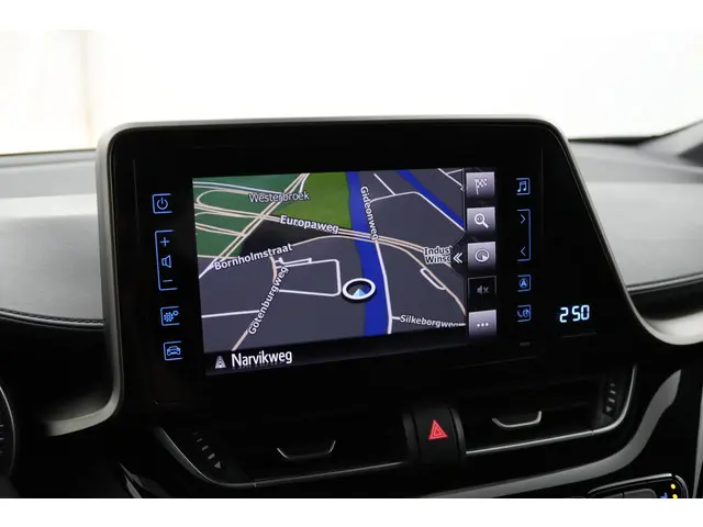 Toyota C-HR 1.8 Hybrid Dynamic 2018 Hybride Benzine 27