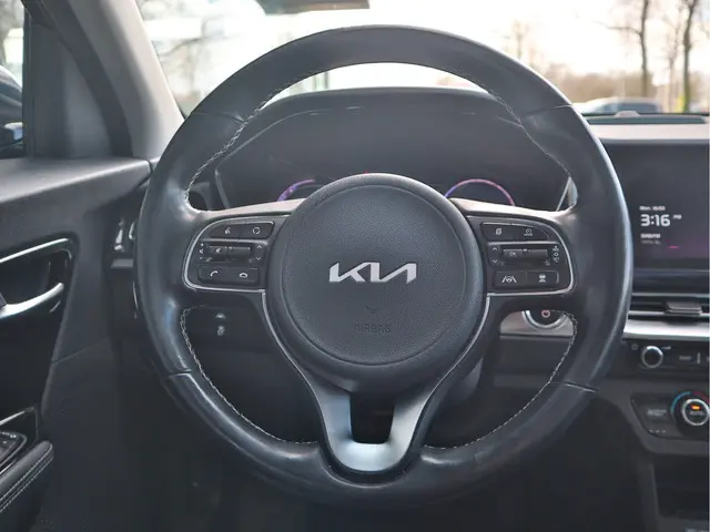 Kia e-Niro DynamicPlusLine 64 kWh 2021 Elektrisch 11