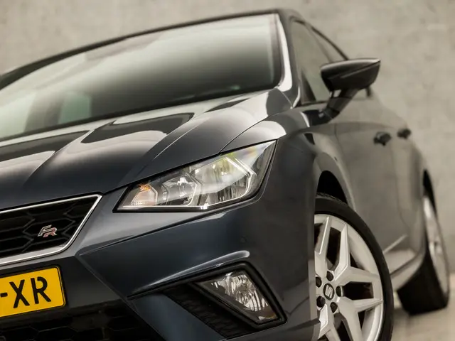 SEAT Ibiza 1.0 TSI FR Business Intense 2020 Benzine 35