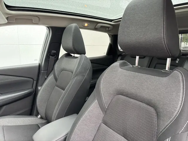 Nissan QASHQAI 1.3 MHEV N-Connecta 2022 Benzine 6