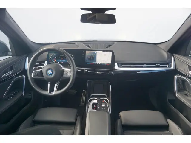BMW X1 xDrive30e 2024 Hybride Benzine 6