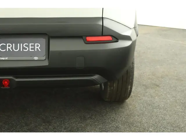 Toyota Urban Cruiser Executive 61 kWh 2026 Elektrisch 60