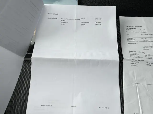 Mercedes-Benz GLA 180 Premium Plus 2018 Benzine 30