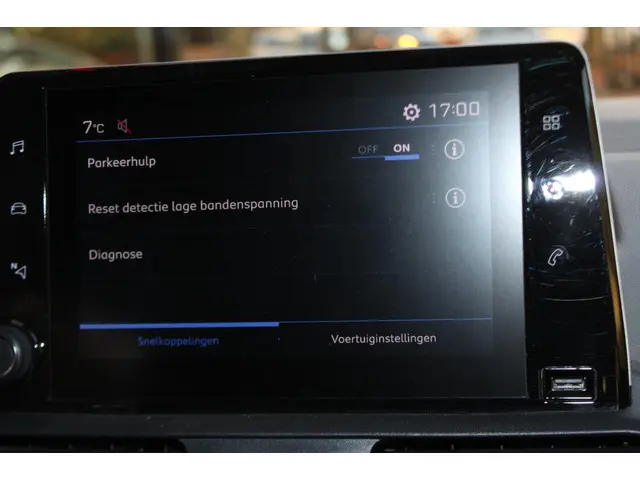 Peugeot Partner Rifter 1.2 Puretech Active 2019 Benzine 18