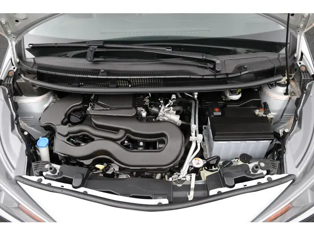 Toyota Aygo 1.0 VVT-i x-play 2022 Benzine 34