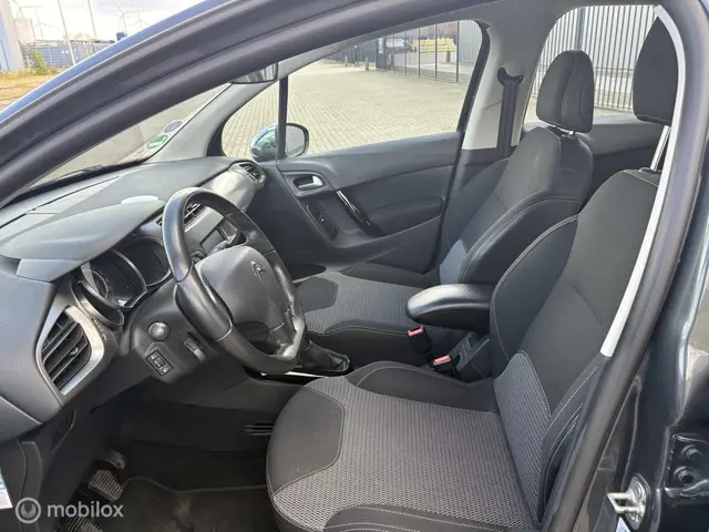 Citroën C3 1.0 VTi Collection 2014 Benzine 12