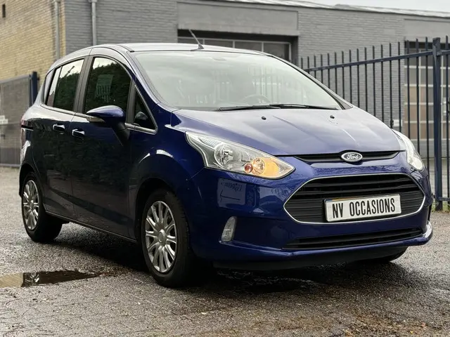Ford B-MAX 1.0 EcoBoost Style 2018 Benzine 4