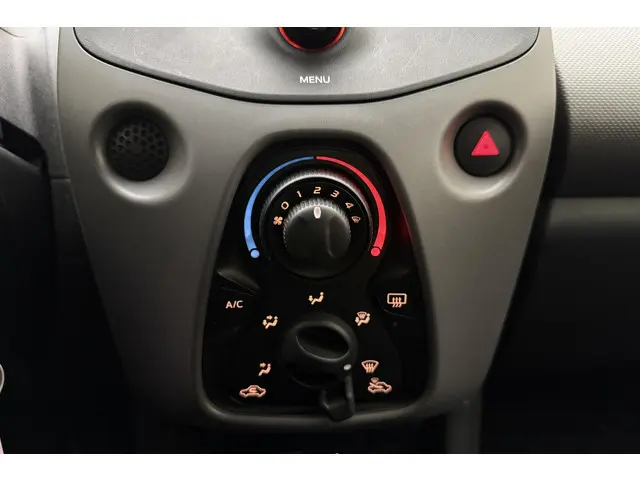 Peugeot 108 1.0 e-VTi Active 2021 Benzine 20