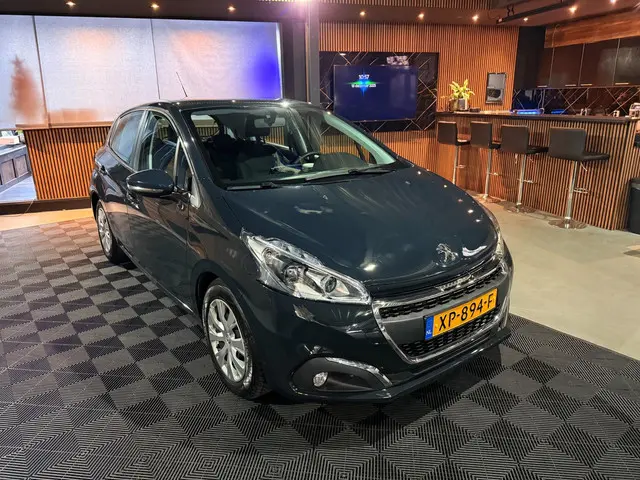 Peugeot 208 | 1.2 PureTech | Active 2019 Benzine 15