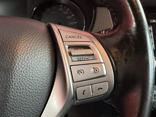 Nissan QASHQAI 1.2 Acenta 2014 Benzine 34