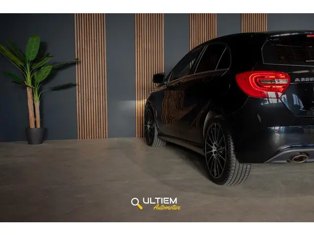 Mercedes-Benz A-Klasse 200 Ambition 2013 Benzine 23