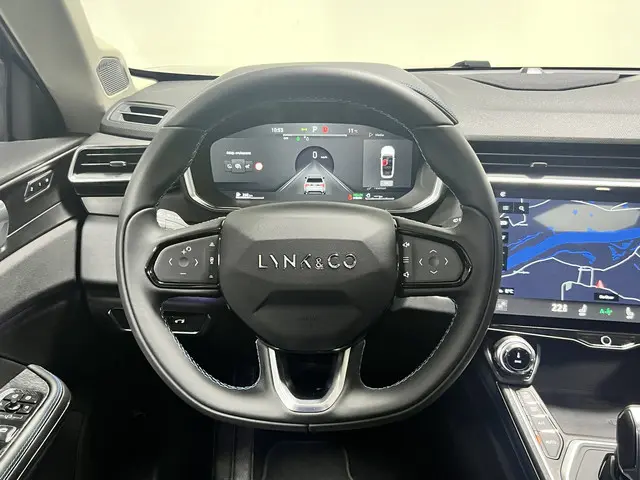 Lynk & Co 01 1.5 2023 Hybride Benzine 7