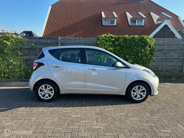 Hyundai i10 1.0i Comfort 2020 Benzine 4