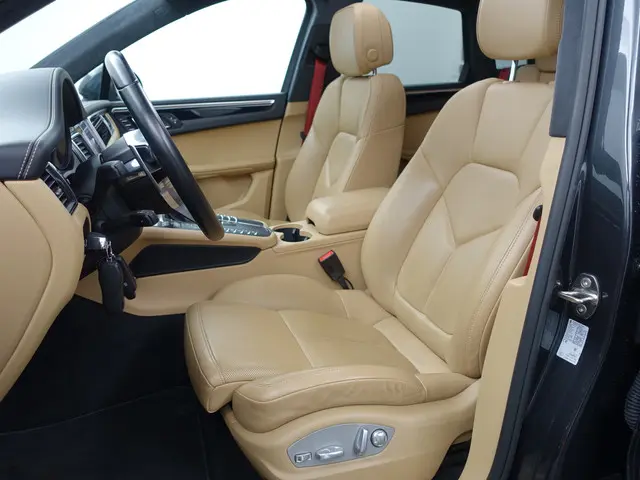 Porsche Macan 3.6 Turbo 2016 Benzine 25