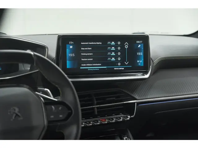 Peugeot 208 PureTech 131 EAT8 GT 2023 Benzine 58