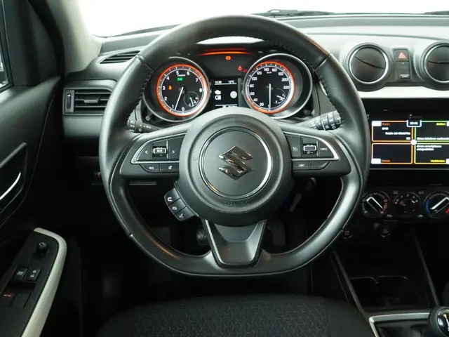 Suzuki Swift 1.2 Select Smart Hybrid 2020 Benzine 11