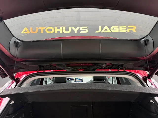 Peugeot 3008 1.2 PureTech Allure 2017 Benzine 21