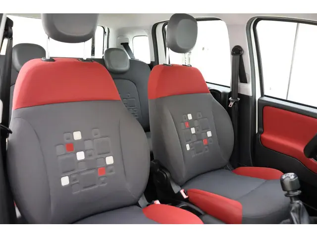 Fiat Panda 0.9 TwinAir Edizione Cool 2016 Benzine 9