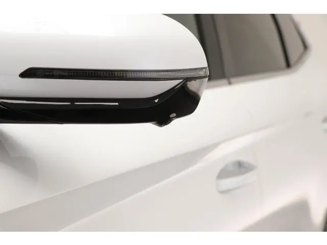 BYD SEAL U 1.5 DM-i FWD Boost 2025 Hybride Benzine 20