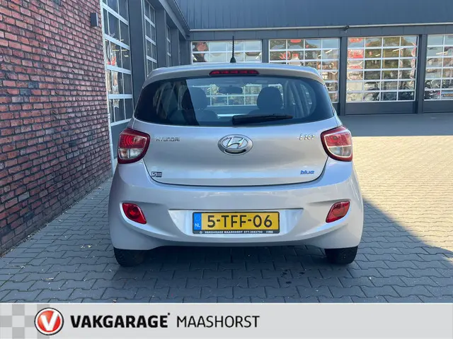 Hyundai i10 1.0i i-Motion Clima/Airco 2014 Benzine 4