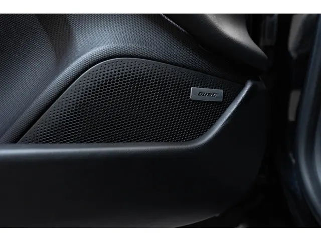 Porsche Taycan 4S Performance 84 kWh 2020 Elektrisch 25