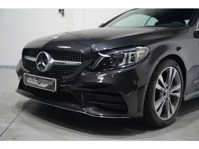 Mercedes-Benz C-Klasse Cabrio 180 AMG Line 2023 Benzine 59