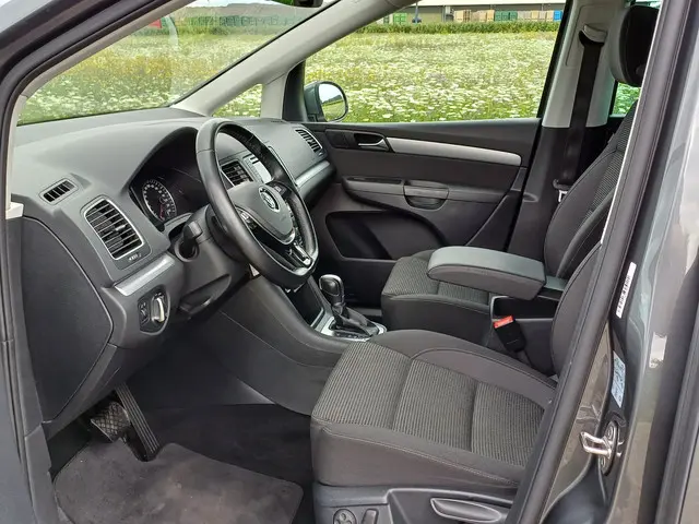 Volkswagen Sharan 1.4 TSI Exclusive 7-Pers. 2017 Benzine 21