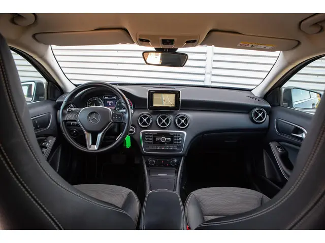 Mercedes-Benz A-Klasse 180 Ambition 2013 Benzine 3