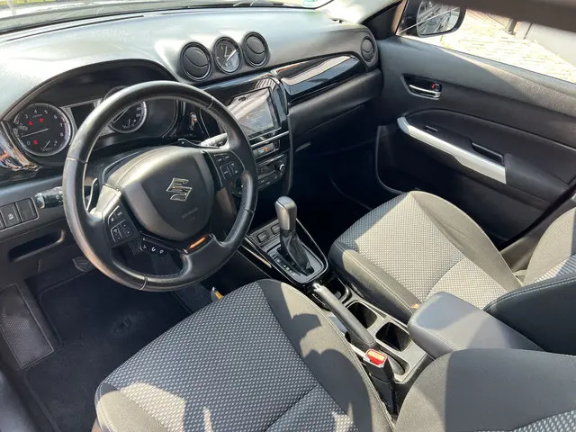 Suzuki Vitara 1.6 Exclusive Automaat 2015 Benzine 25
