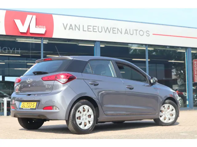 Hyundai i20 1.0 T-GDI Comfort 2018 Benzine 2