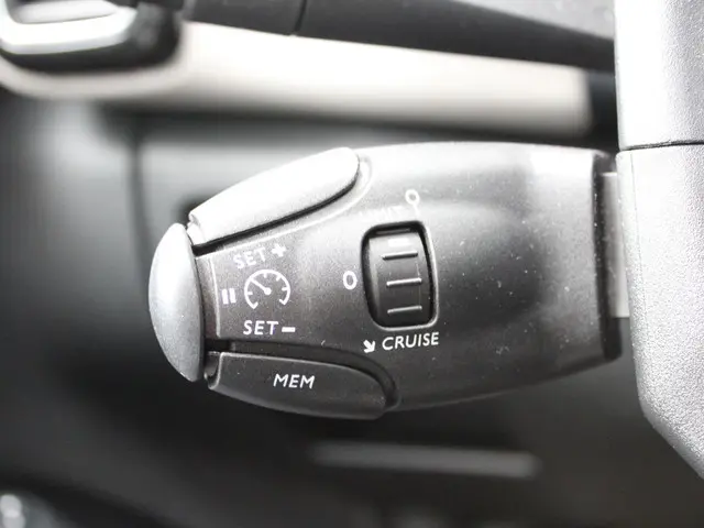 Citroën C5 Aircross 1.2 PureTech Shine 2019 Benzine 19