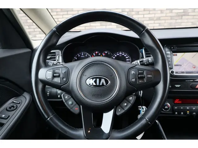 Kia Carens 1.6 GDi ExecutiveLine 2015 Benzine 9