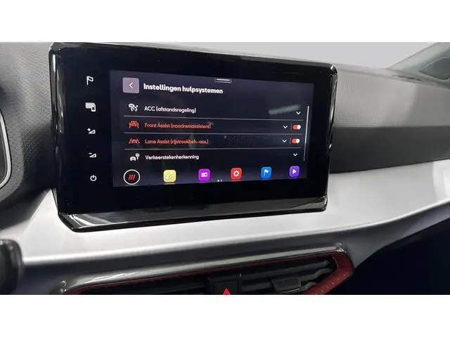 SEAT Ibiza 1.0 EcoTSI FR Business Connect 2024 Benzine 24