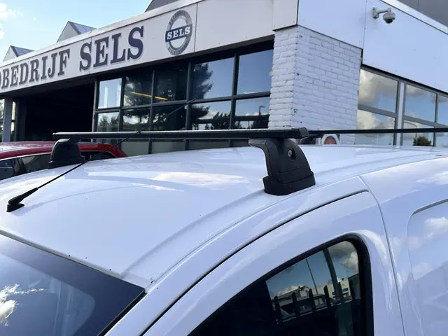 Peugeot Partner 120 1.6 BlueHDi 75 L1 XR 2016 Diesel 9