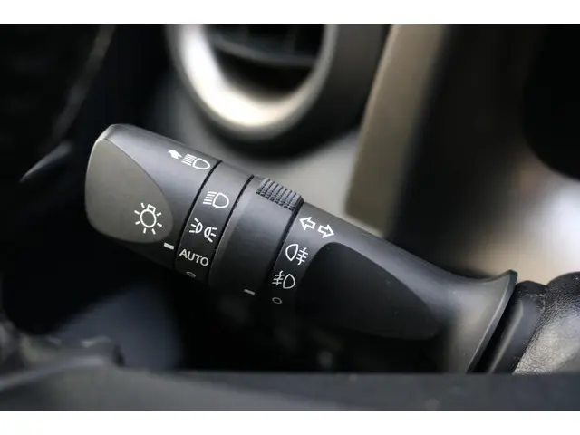 Toyota RAV4 2.0 Dynamic 4WD, Trekhaak 2013 Benzine 19