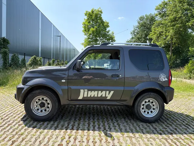 Suzuki Jimny 1.3 Exclusive / 4x4 / airco 2016 Benzine 4