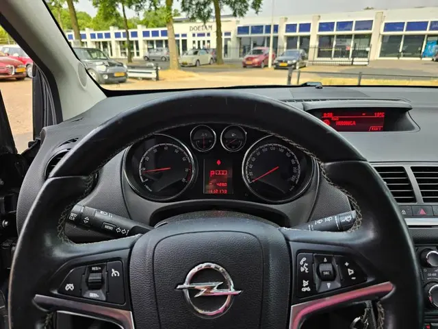 Opel Meriva 1.4 Turbo Cosmo / LPG / Turbo 2013 Benzine 15