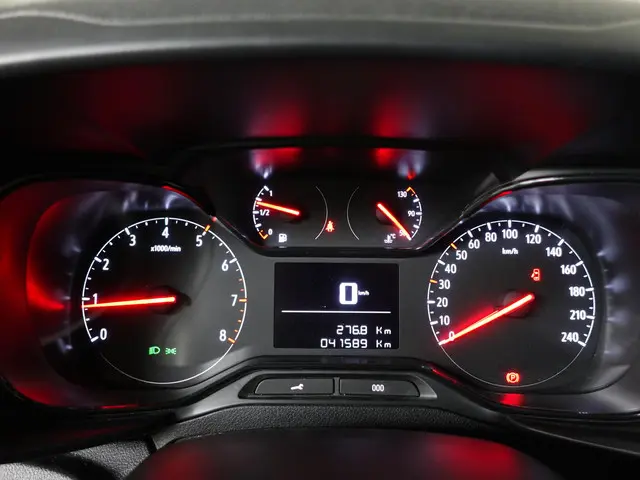 Opel Combo 102pk L1H1 2023 Diesel 20