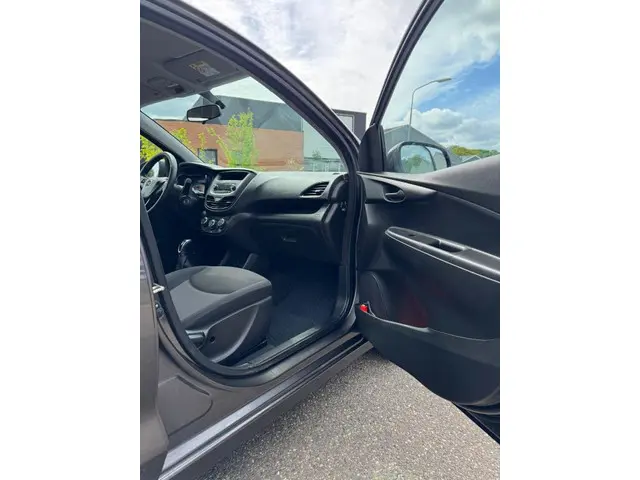 Opel KARL 1.0 ecoFLEX Edition 2016 Benzine 8