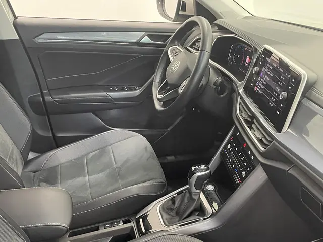 Volkswagen T-Roc 1.5 TSI Style 2024 Benzine 35