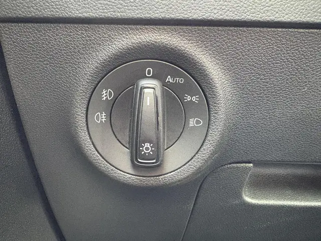 Škoda Karoq 1.5 TSI ACT Business Edition 2022 Benzine 28