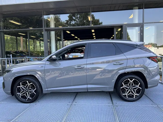 Hyundai Tucson 1.6 N-line 2022 Benzine 14