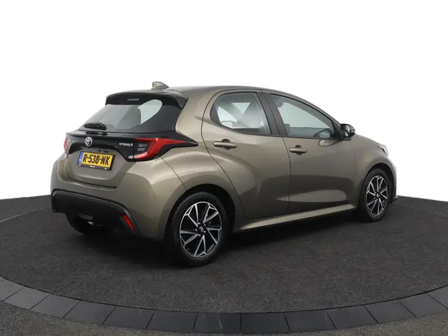 Toyota Yaris 1.5 Hybrid Dynamic 2022 Hybride Benzine 2
