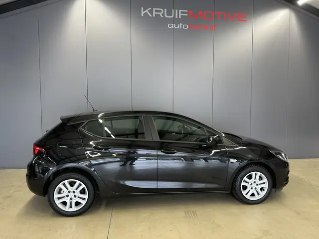 Opel Astra 1.0 Business+ 2016 Benzine 4