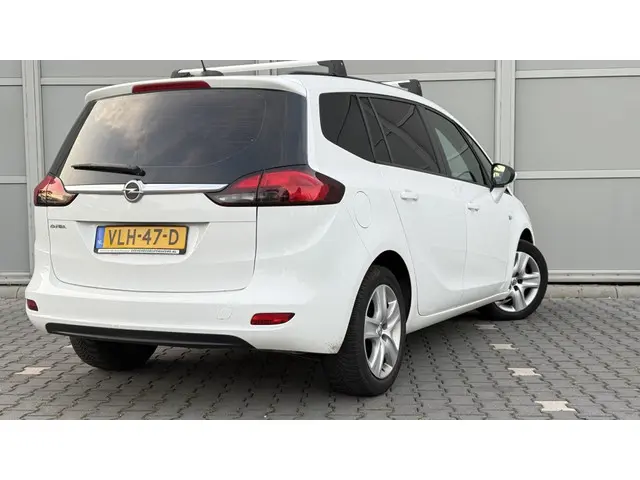 Opel Zafira 3