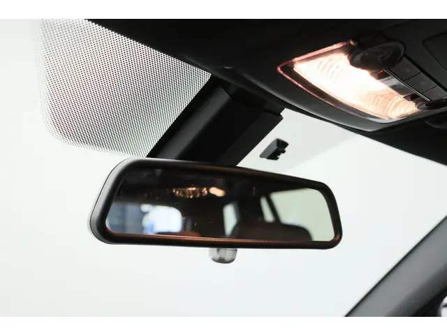 BMW X3 sDrive20i High Executive 2016 Benzine 29