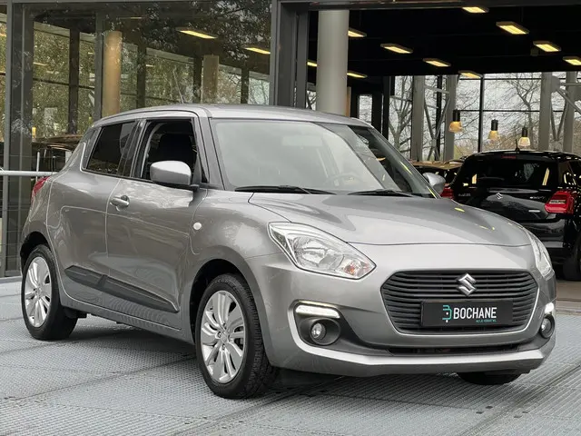 Suzuki Swift 1.2 Select Smart Hybrid 2021 Benzine 5